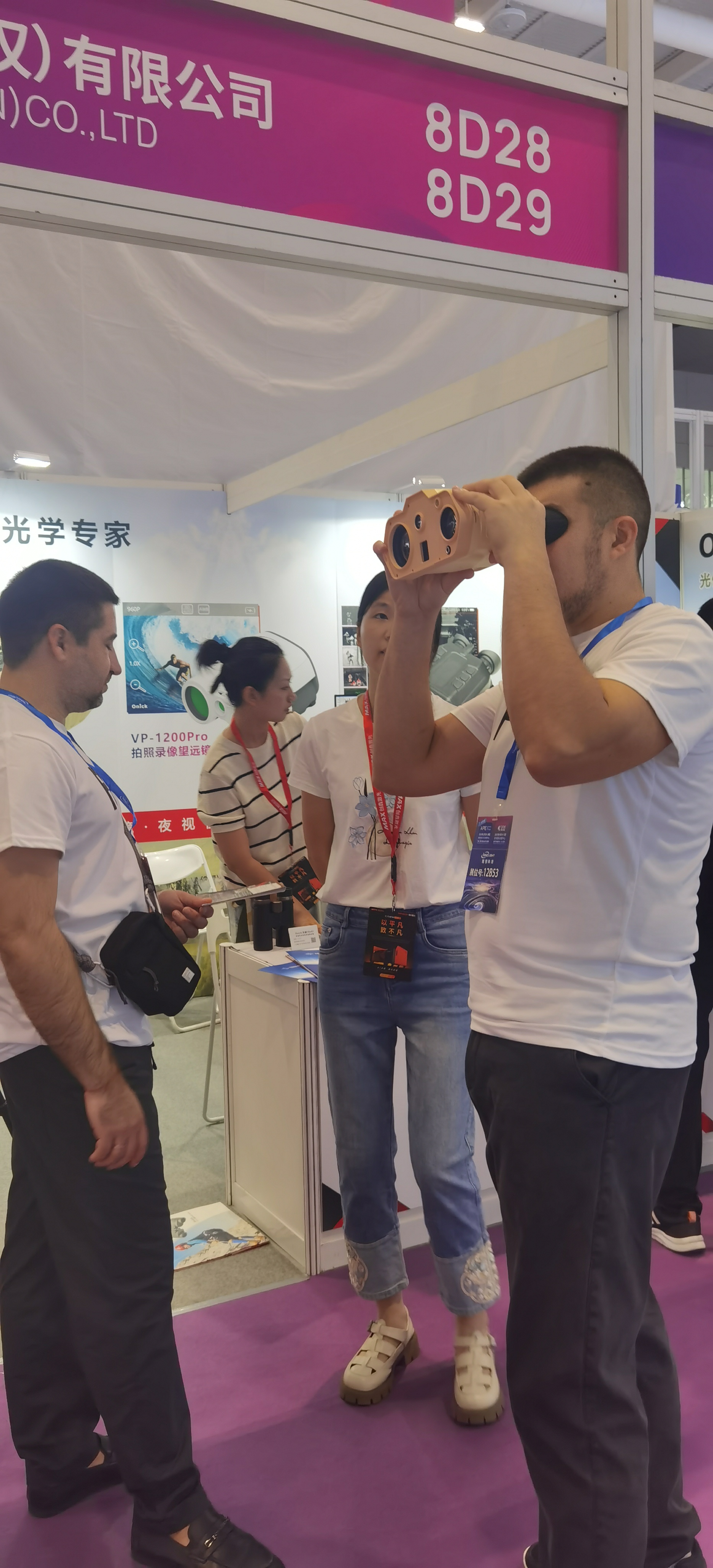 [CIOE Exhibition Express] On the first day of the Optical Expo, onick was very popular...