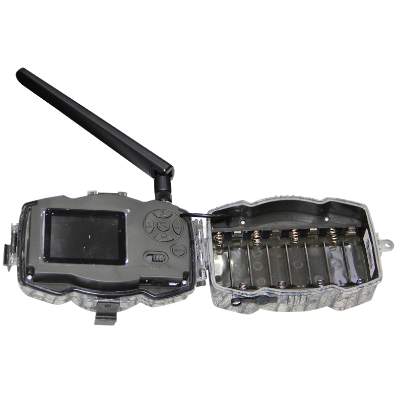 AM-36 Wildlife infrared trigger camera can be equipped with cloud platform mobile APP